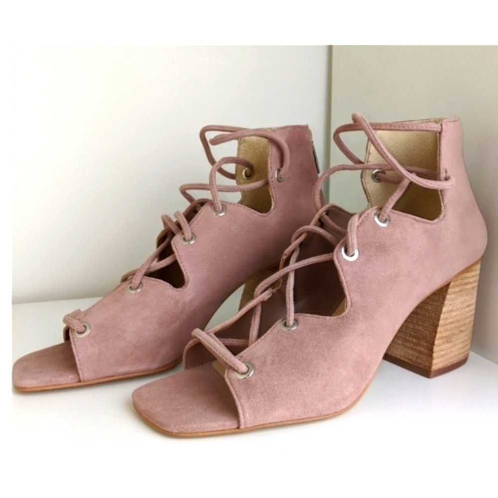 Vince Camuto Nahara pink chunky heel sandal dry rose suede 7.5 lace up